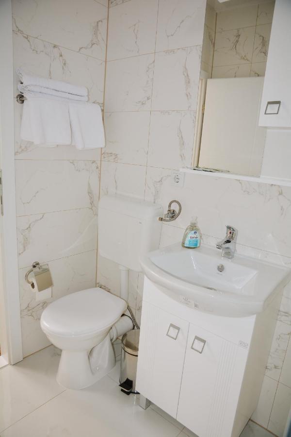 Hotel Divanhana Brcko Ngoại thất bức ảnh