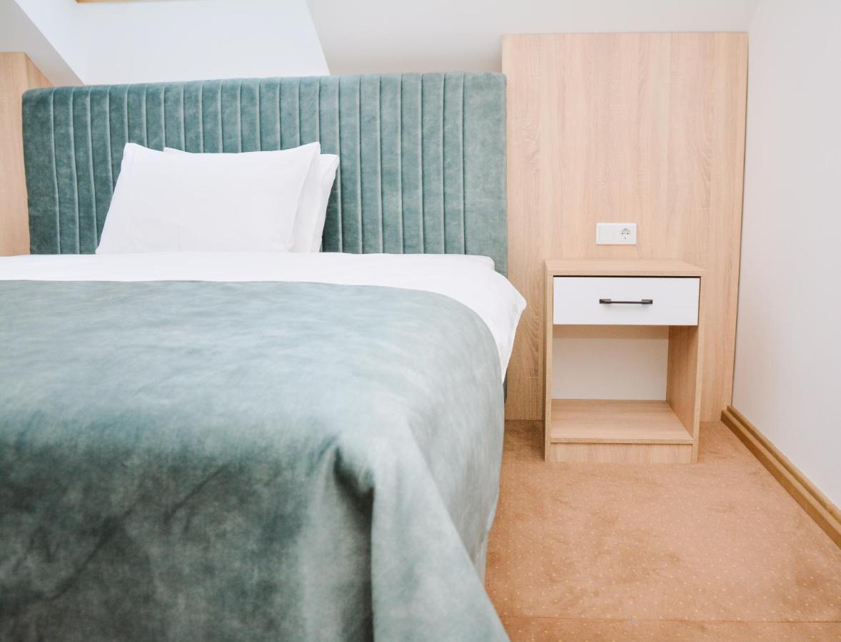 Hotel Divanhana Brcko Ngoại thất bức ảnh