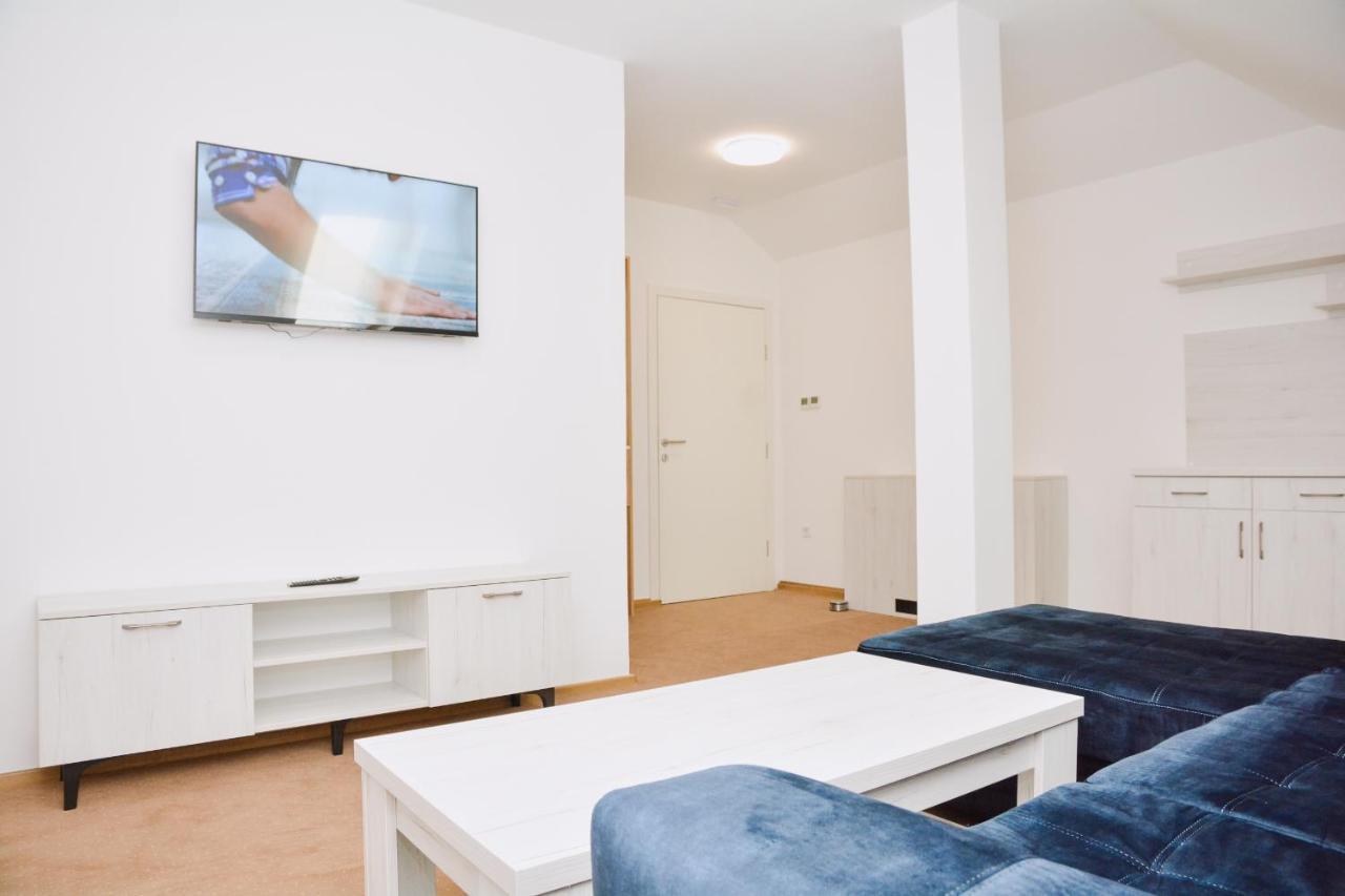 Hotel Divanhana Brcko Ngoại thất bức ảnh