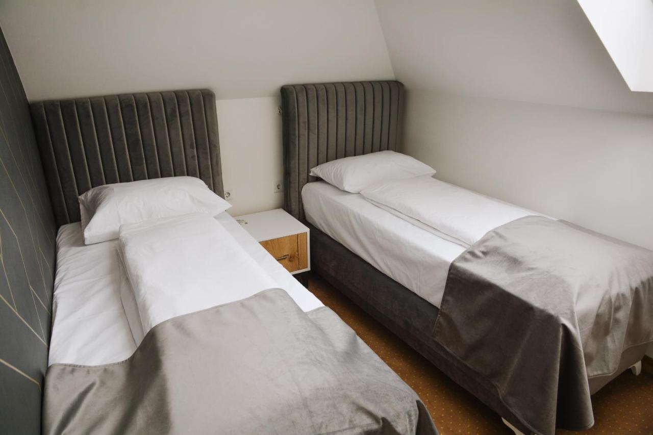 Hotel Divanhana Brcko Ngoại thất bức ảnh
