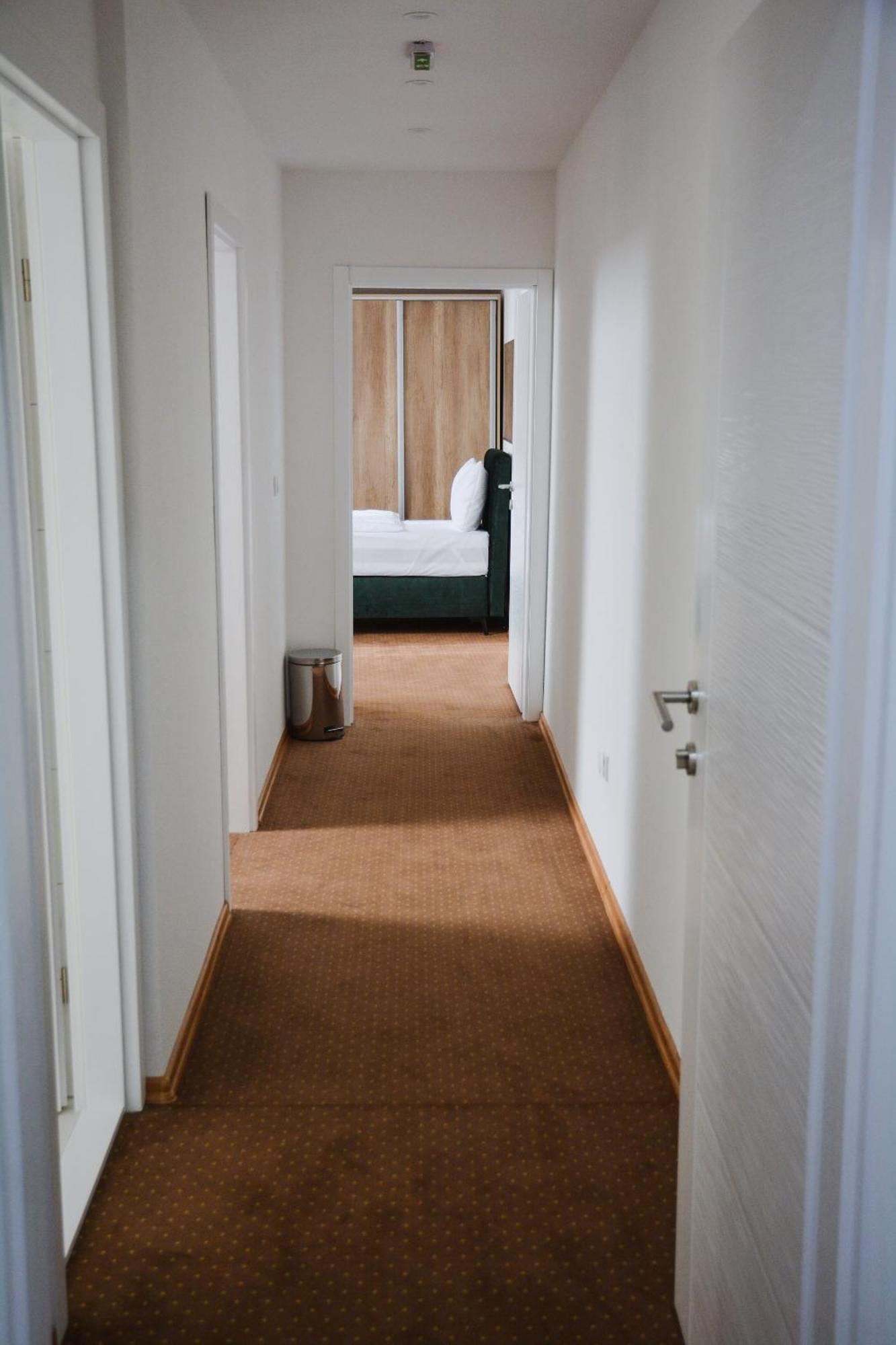 Hotel Divanhana Brcko Ngoại thất bức ảnh