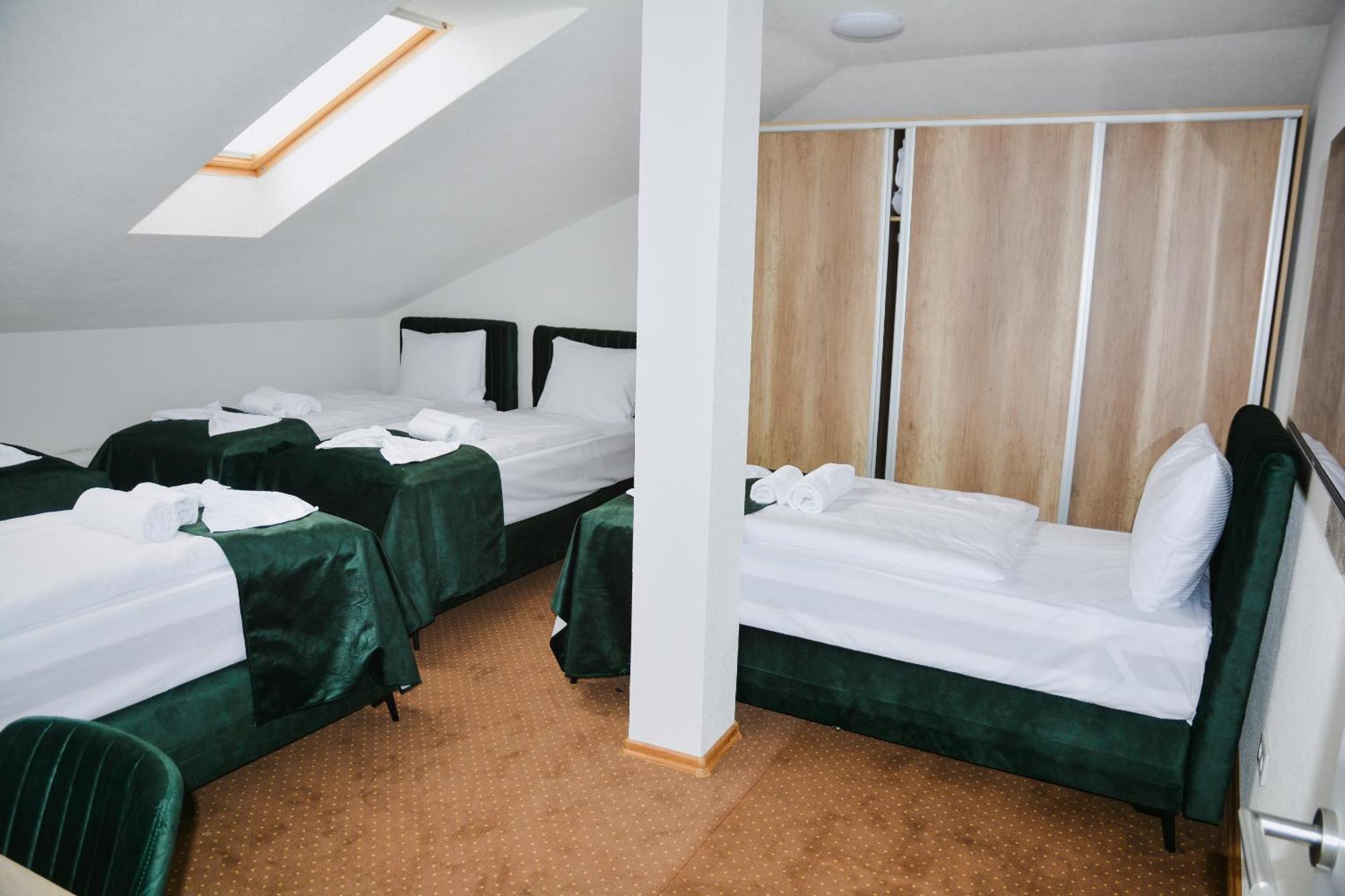 Hotel Divanhana Brcko Ngoại thất bức ảnh